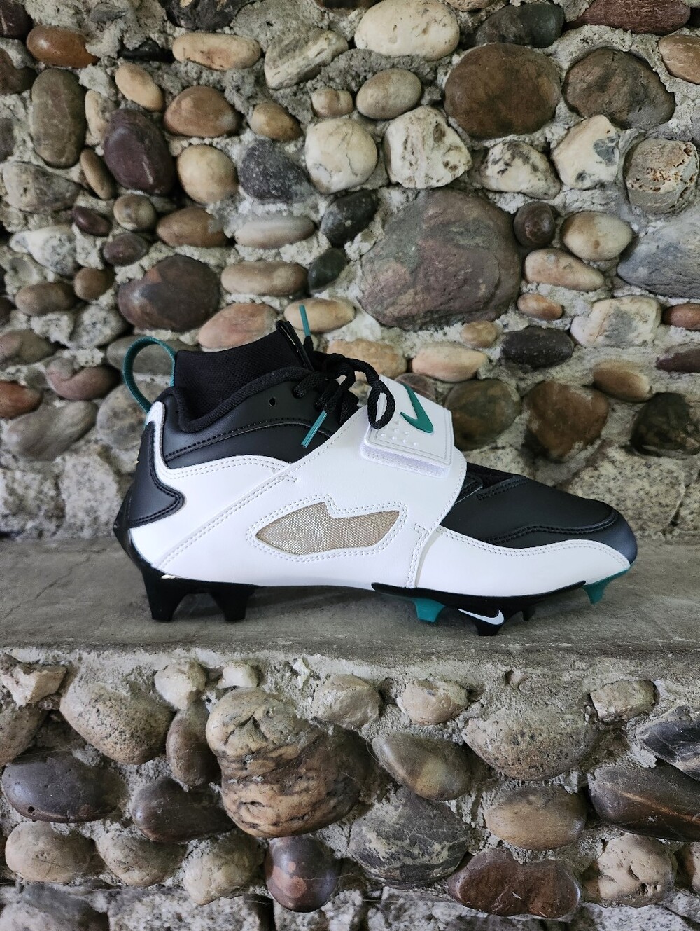 Nike Diamond Turf 93 TD Deion Sanders "Prime" Football Cleats.